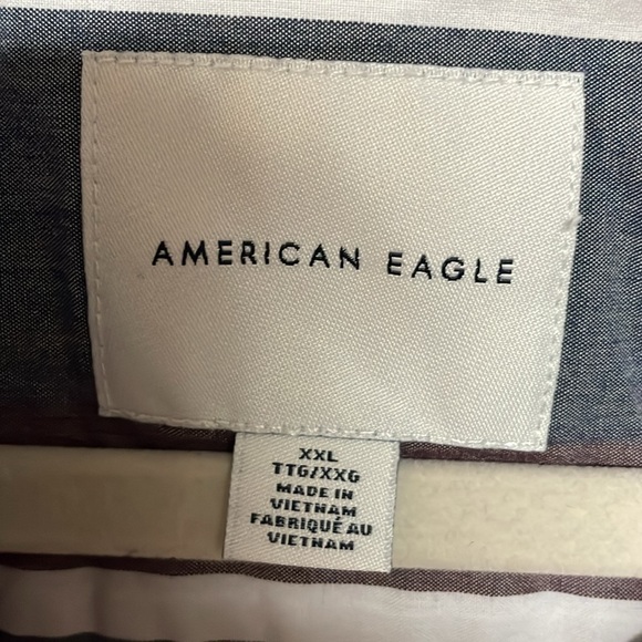 American Eagle size XXL blue,red, white strip long sleeve button down shirt - Picture 4 of 8